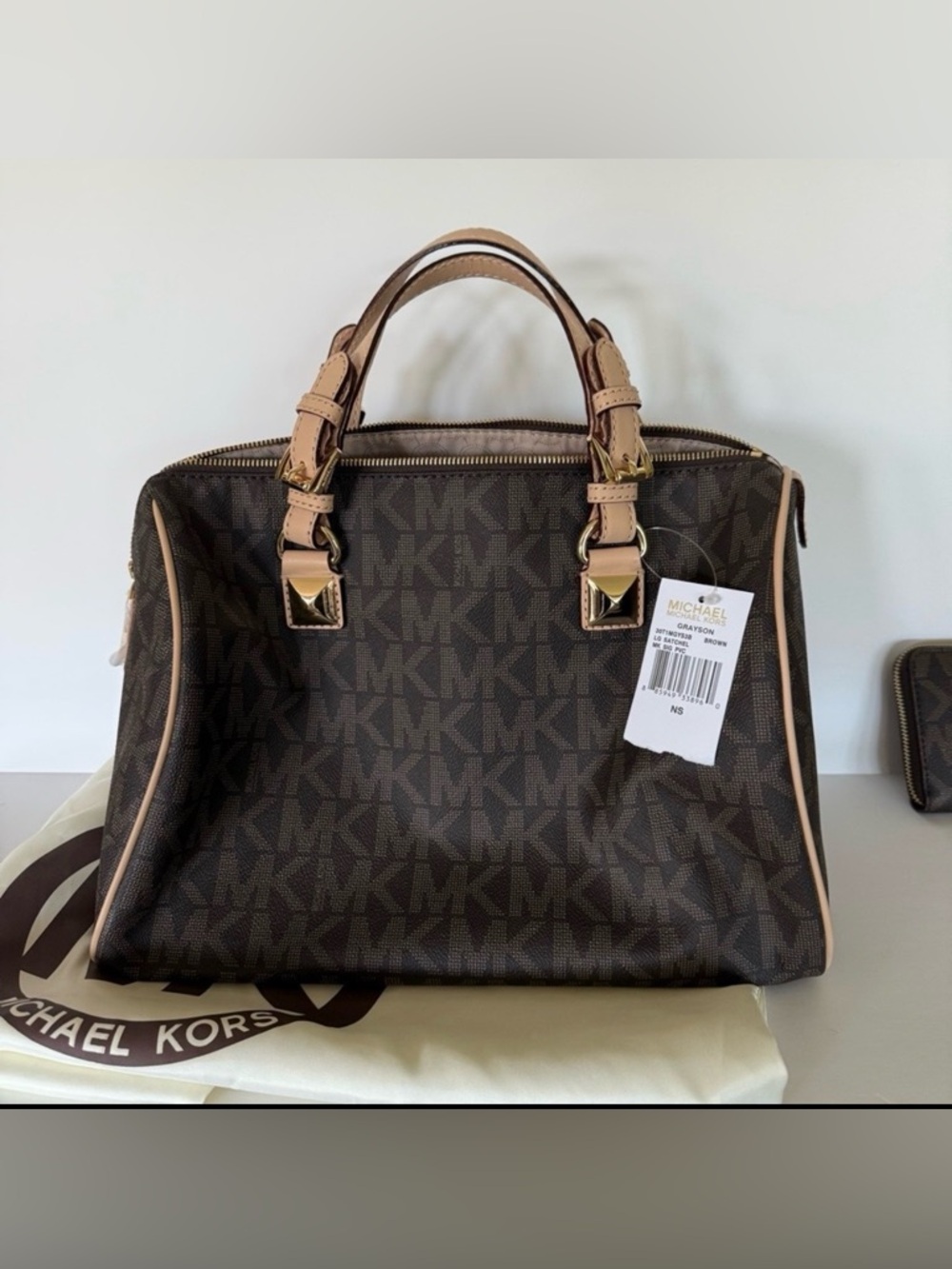 Michael Kors Grayson Satchel (Bag Only Listing)